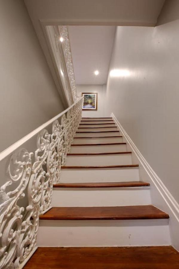Newly Renovated 4 Bed 3 Bath And 2 Parking Spots Villa Savannah Exteriör bild